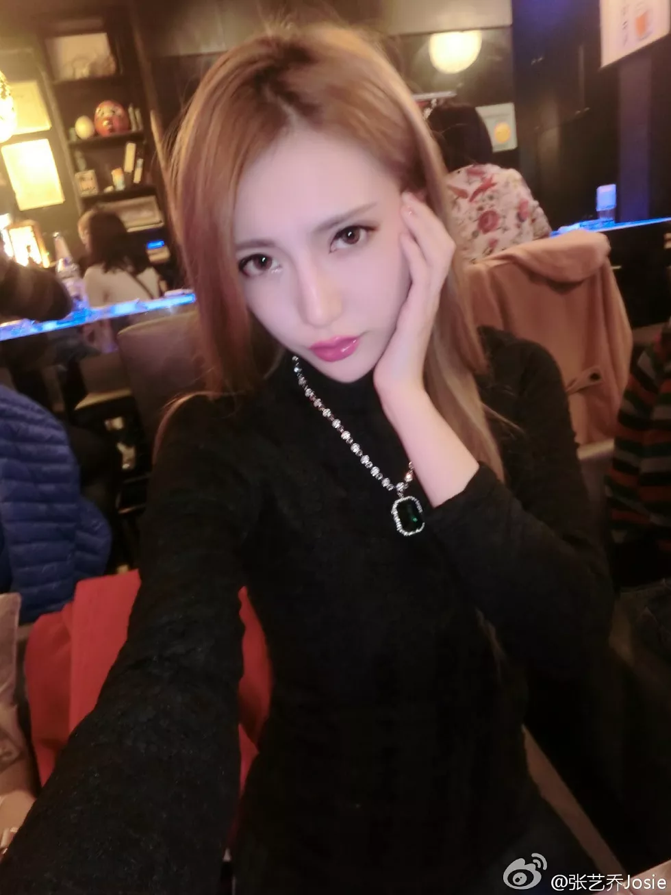 Xgyw.Org_嫩模张艺乔josie完美身材海量微博卖萌性感写真275P