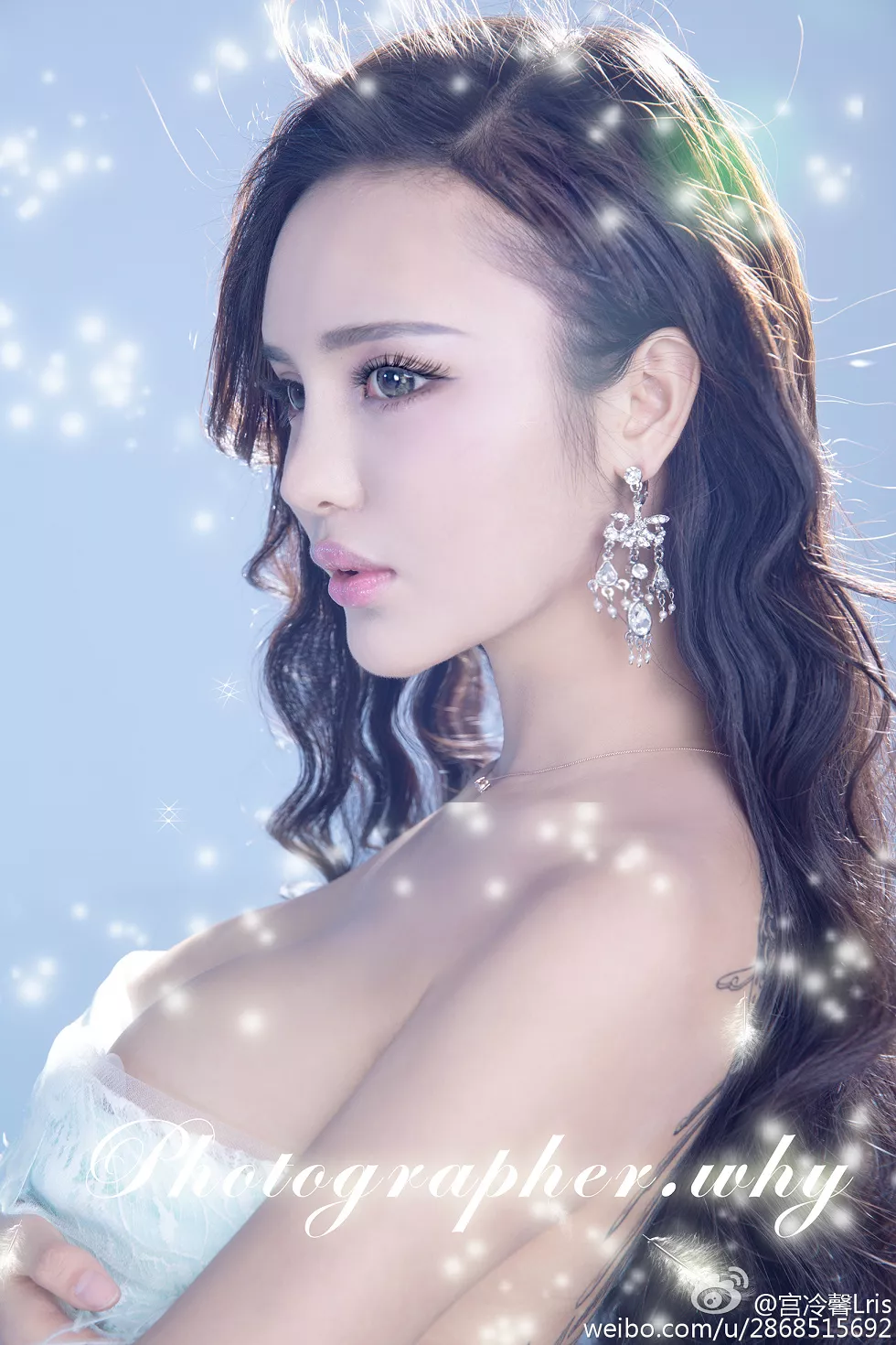 Xgyw.Org_网络红人宫冷馨Lris大尺度私房魔鬼曲线美乳翘臀撩人诱惑微博写真75P