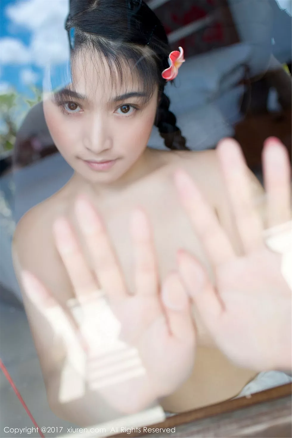 Xgyw.Org_XiuRen第751期_F胸嫩模盼盼玉奴巴厘岛旅拍性感女仆装大尺度爆乳诱惑写真70P