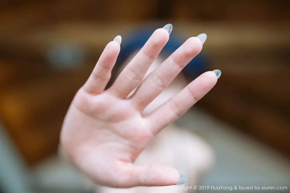 Xgyw.Org_[HuaYang花漾]Vol.186_女神周于希Sandy角色扮演空姐制服超薄无内黑丝完美诱惑写真61P