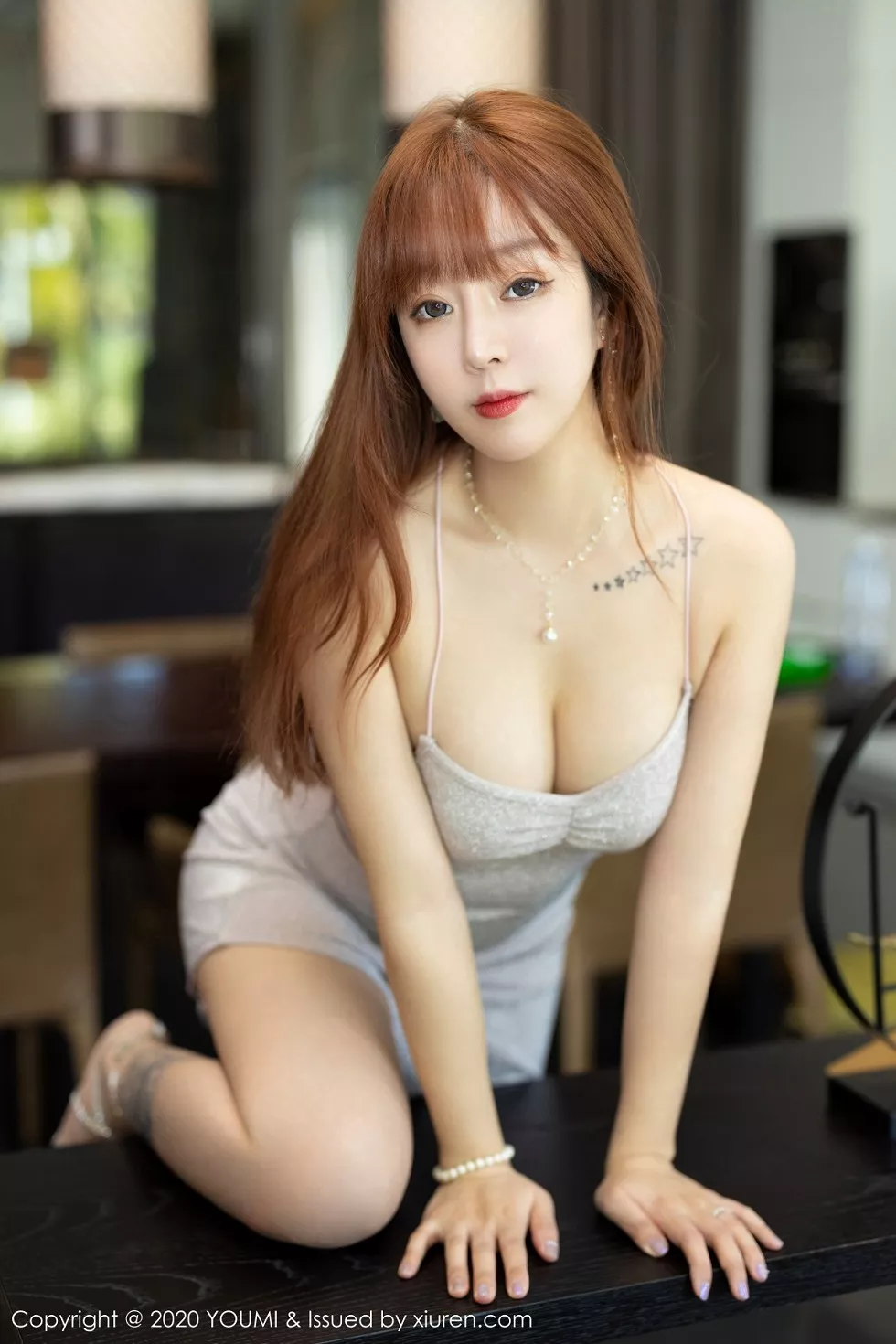 Xgyw.Org_[YouMi尤蜜荟]Vol.480_女神王雨纯三亚旅拍璀璨吊裙半脱露丰乳肥臀撩人诱惑写真55P