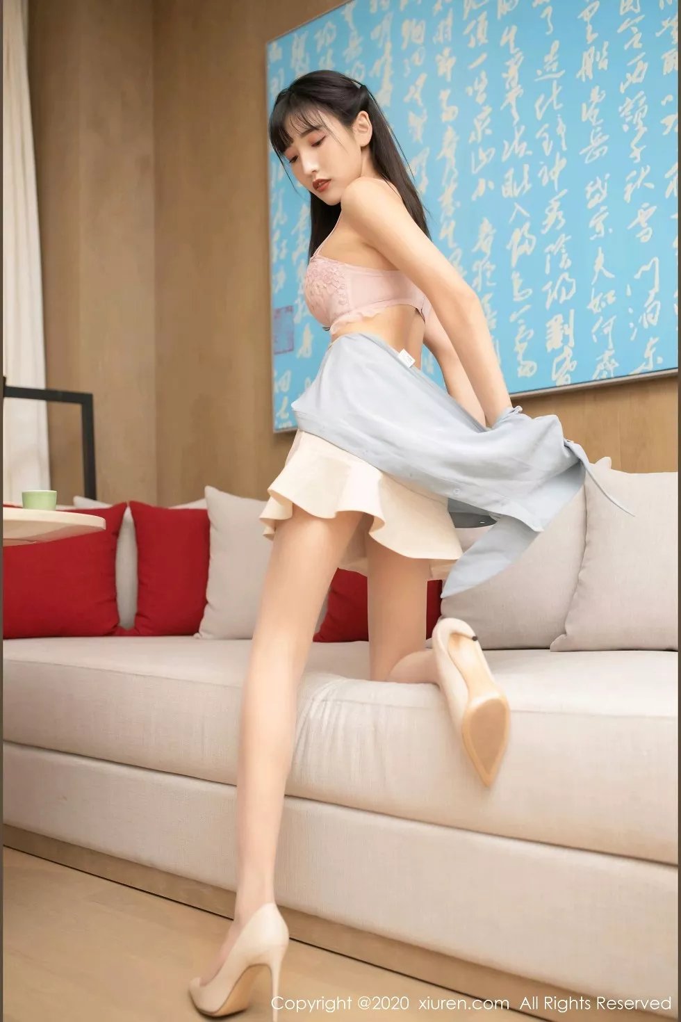 Xgyw.Org_XiuRen第2750期_嫩模陆萱萱探望导游主题私房半脱露粉色内衣肉丝裤袜诱惑写真76P