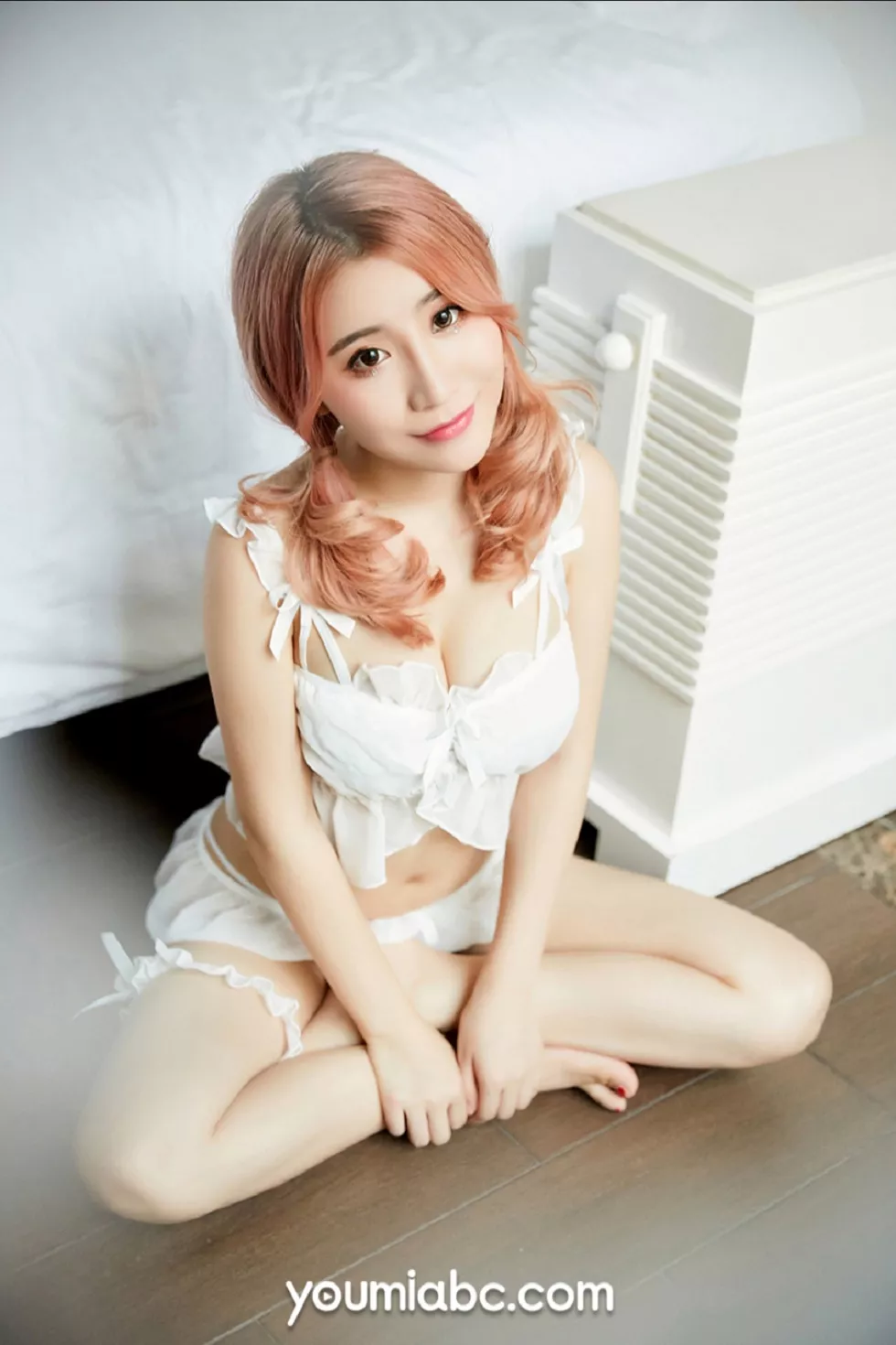 Xgyw.Org_[YouMi尤蜜]Vol.418_嫩模绯月樱-Cherry诱惑天使主题床上性感白色内衣诱惑写真25P