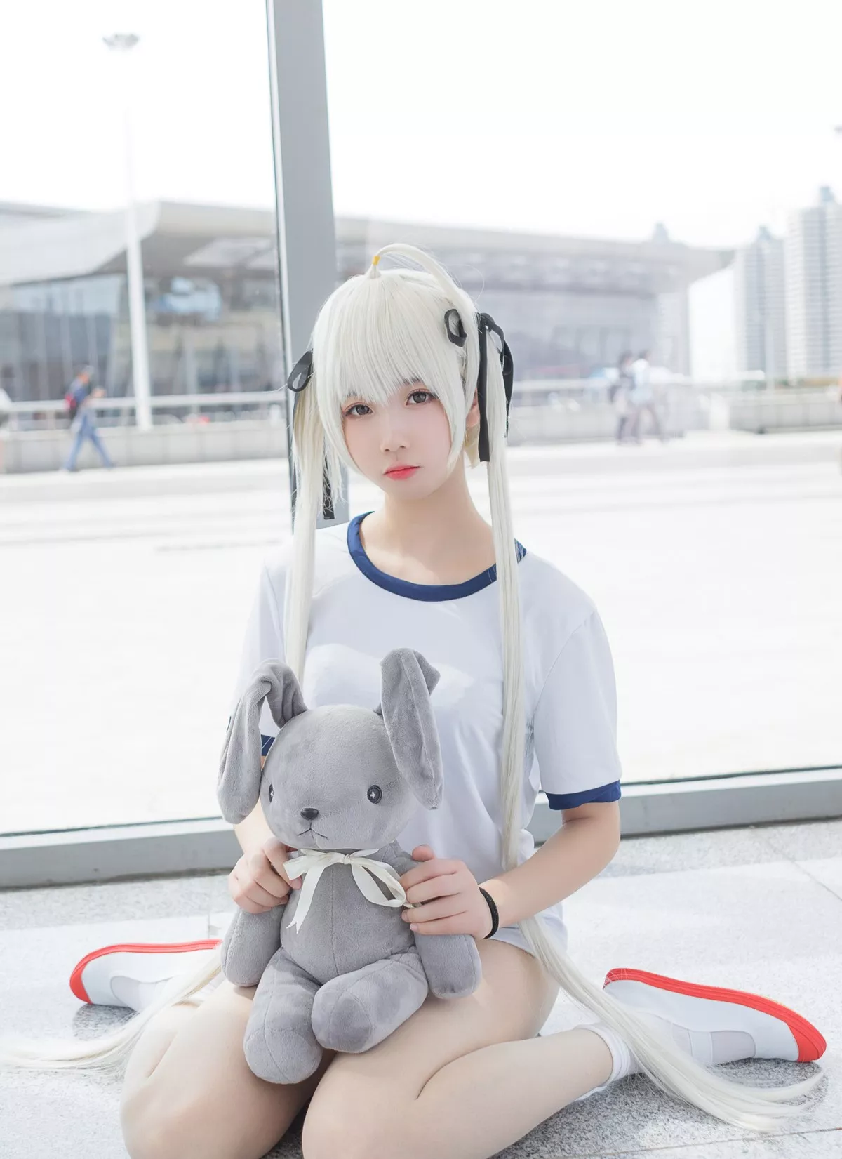 Xgyw.Org_Coser小姐姐雪琪漫展上的小姐姐主题性感JK制服+运动装秀完美身材迷人写真41P