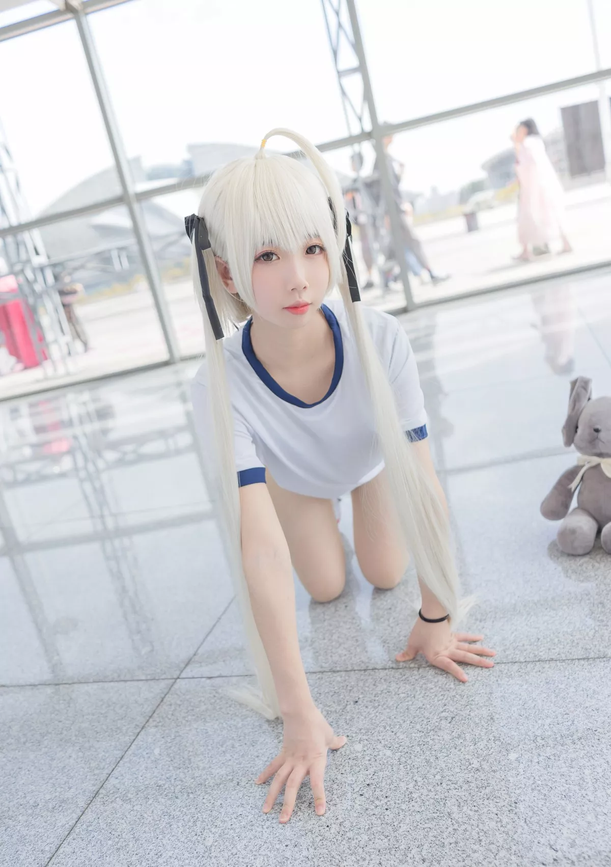 Xgyw.Org_Coser小姐姐雪琪漫展上的小姐姐主题性感JK制服+运动装秀完美身材迷人写真41P