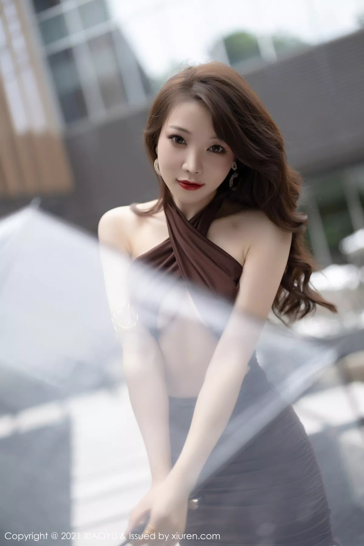 Xgyw.Org_[XiaoYu画语界]Vol.601_女神芝芝Booty魅力礼裙半撩露丁字裤配黑丝吊袜秀翘臀诱惑写真96P