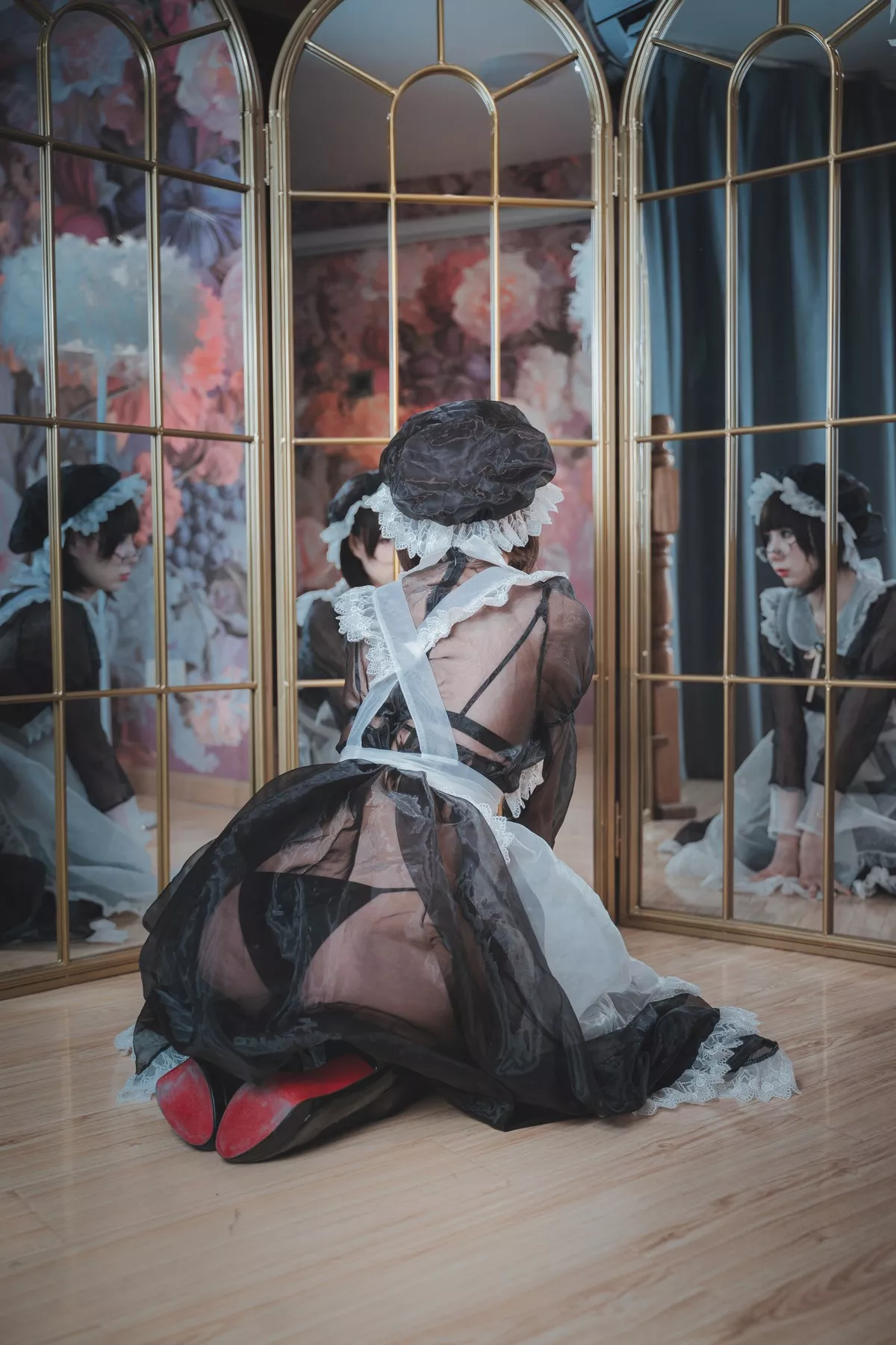 Xgyw.Org_网络美女西园寺南歌透明女仆主题私房黑色薄纱女仆装透视秀黑色内衣诱惑写真50P