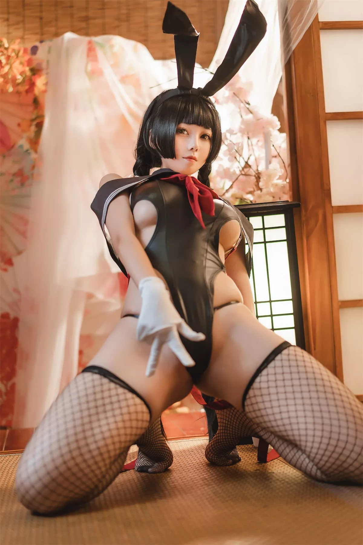 Xgyw.Org_萌系小姐姐蜜汁猫裘卯月桃子主题性情趣服饰配黑丝网袜秀丰满身材诱惑写真50P