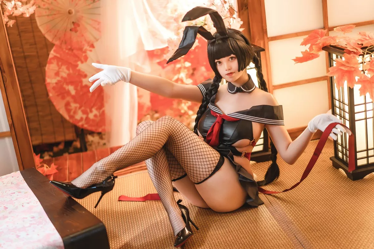 Xgyw.Org_萌系小姐姐蜜汁猫裘卯月桃子主题性情趣服饰配黑丝网袜秀丰满身材诱惑写真50P