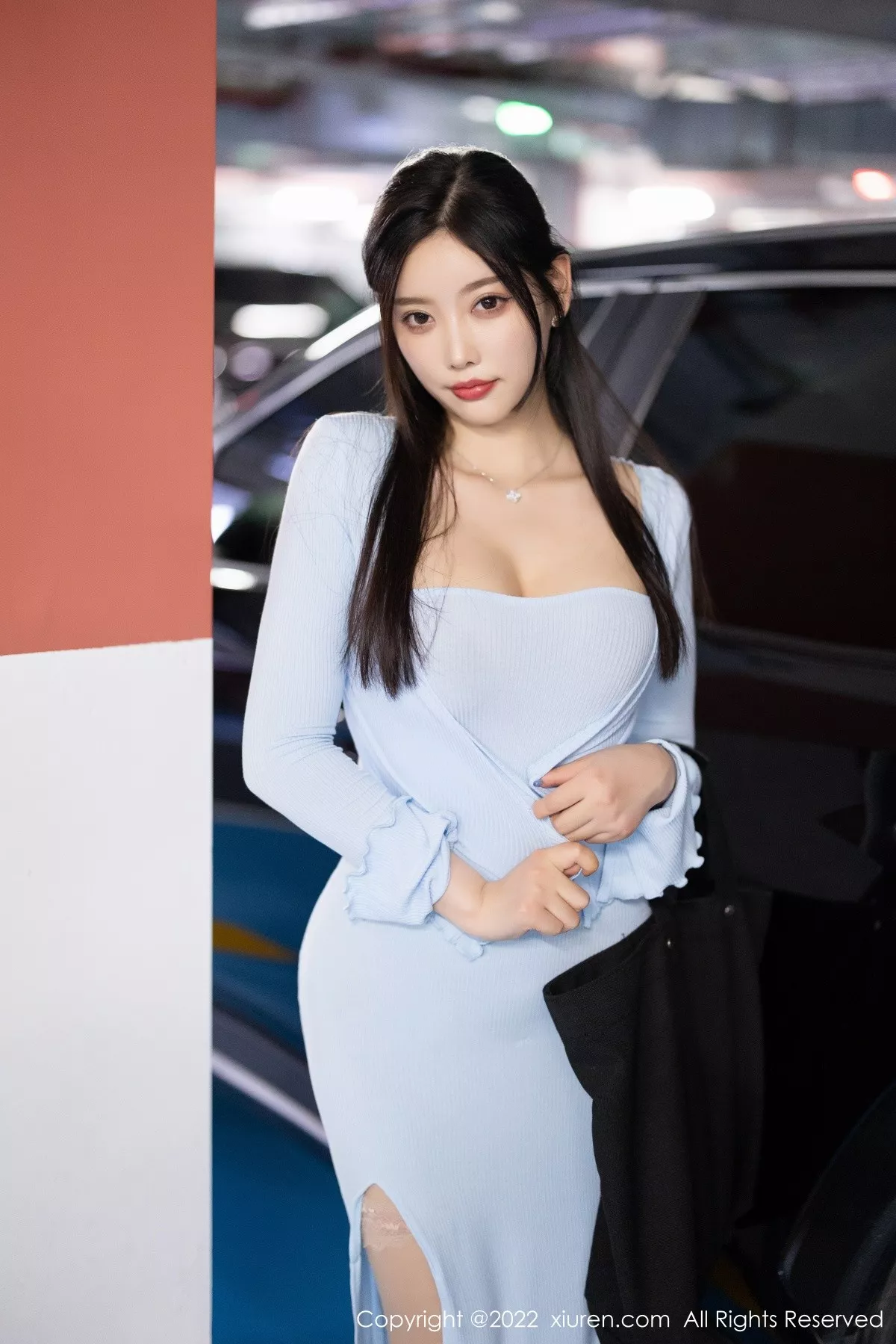 Xgyw.Org_XiuRen第5144期_女神杨晨晨Yome都市丽人系列淡蓝长裙配蕾丝袜完美诱惑写真101P