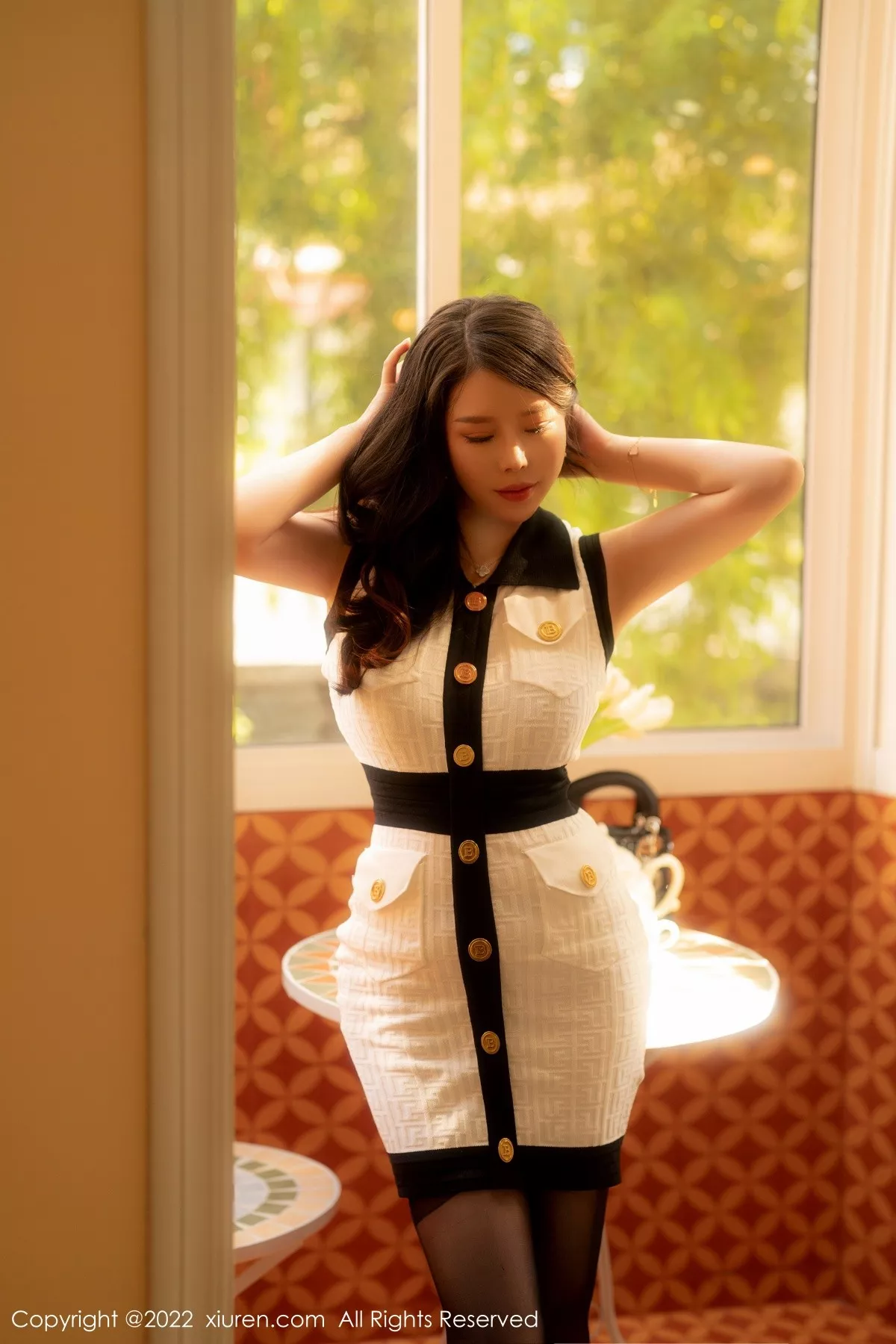 Xgyw.Org_XiuRen第5440期_模特白茹雪私房脱白色连衣裙露黑色轻透蕾丝内衣迷人诱惑写真66P