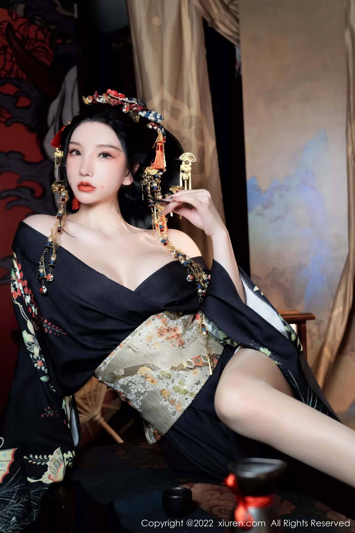 Xgyw.Org_XiuRen第5537期_女神周于希Sally宽衣解带主题日系风脱和服露翘臀美腿诱惑写真80P