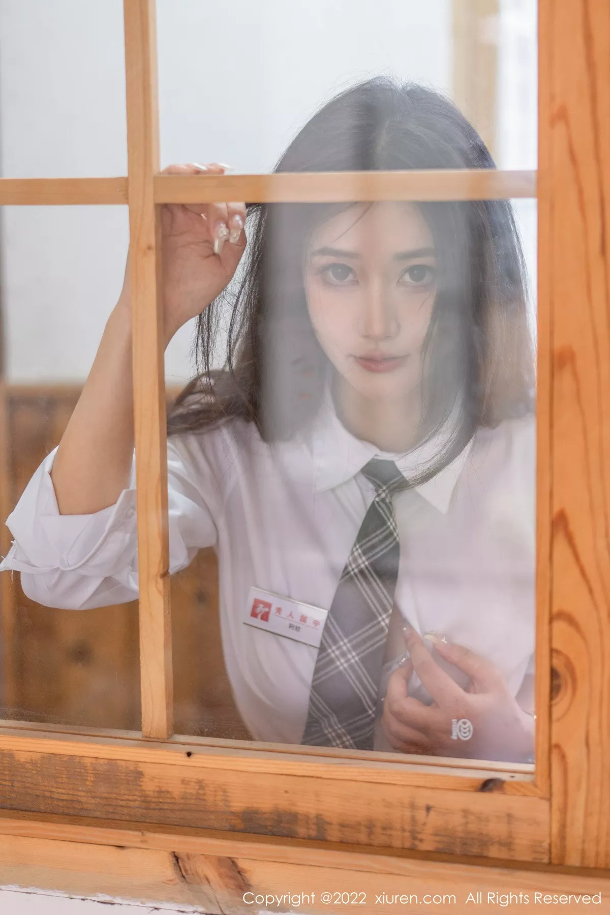 Xgyw.Org_XiuRen第5970期_模特Laura阿姣性感学妹短裙制服露白色内衣秀曼妙身姿迷人写真99P