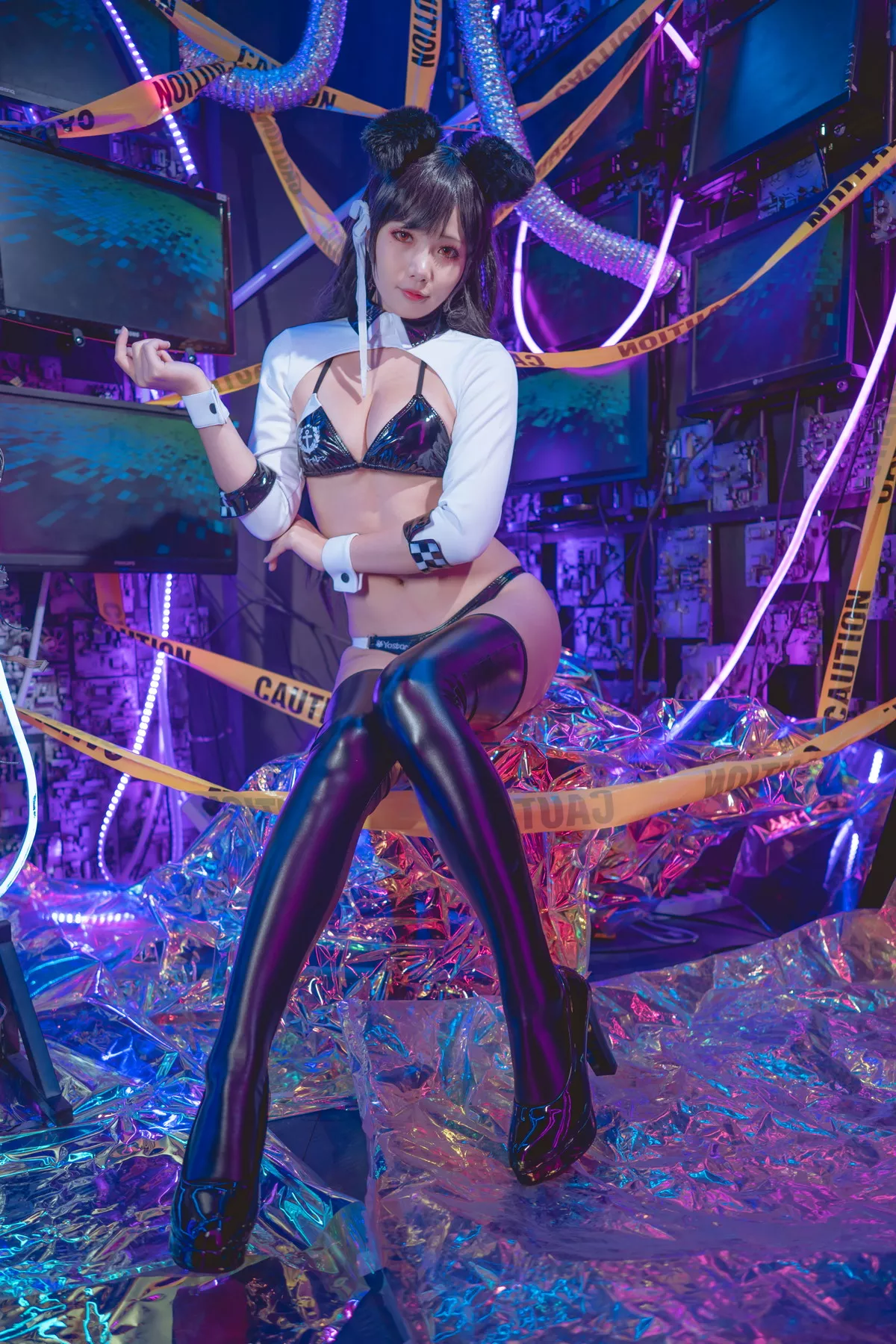 Xgyw.Org_网络美女墨玉-M爱宕机车服主题性感服饰露黑色皮质内衣配皮腿袜撩人诱惑写真55P