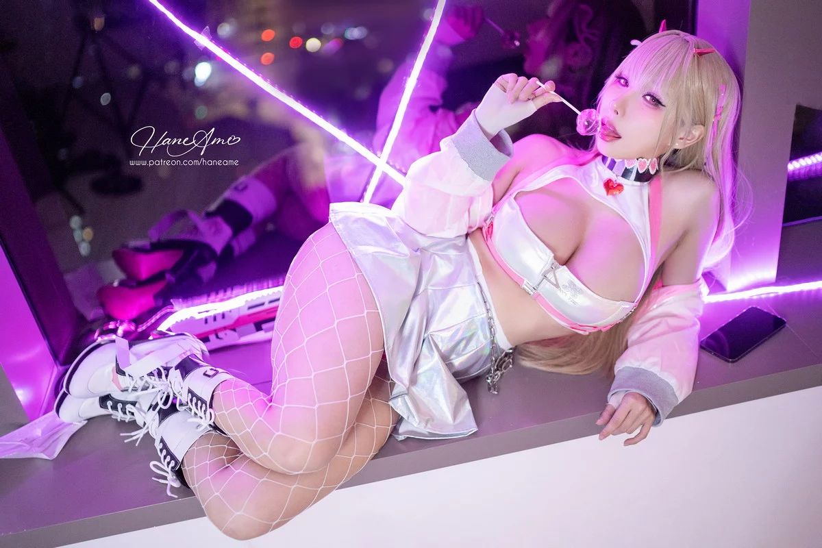 Xgyw.Org_Coser美女雨波_HaneAme毒蛇主题性感白色套装配白丝网袜秀丰满身材诱惑写真45P