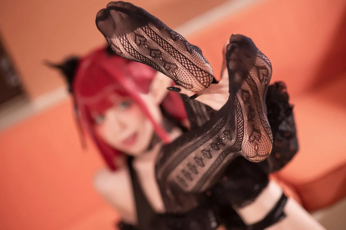 Xgyw.Org_动漫博主水淼Aqua更衣人偶坠入爱河主题性感黑色内衣系列秀完美身材诱惑写真108P