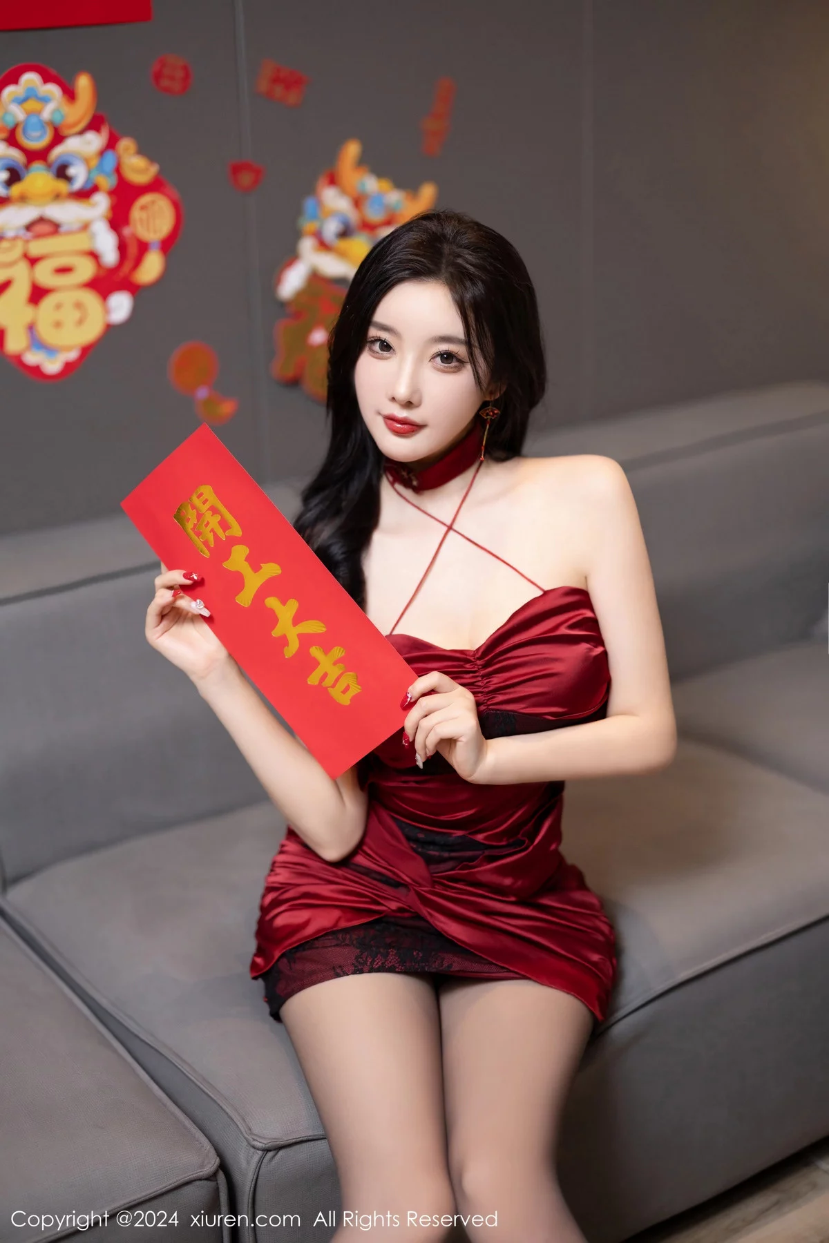 Xgyw.Org_XiuRen第8103期_女神杨晨晨Yome性感连衣短裙+红色蕾丝内衣秀完美身材诱惑写真85P