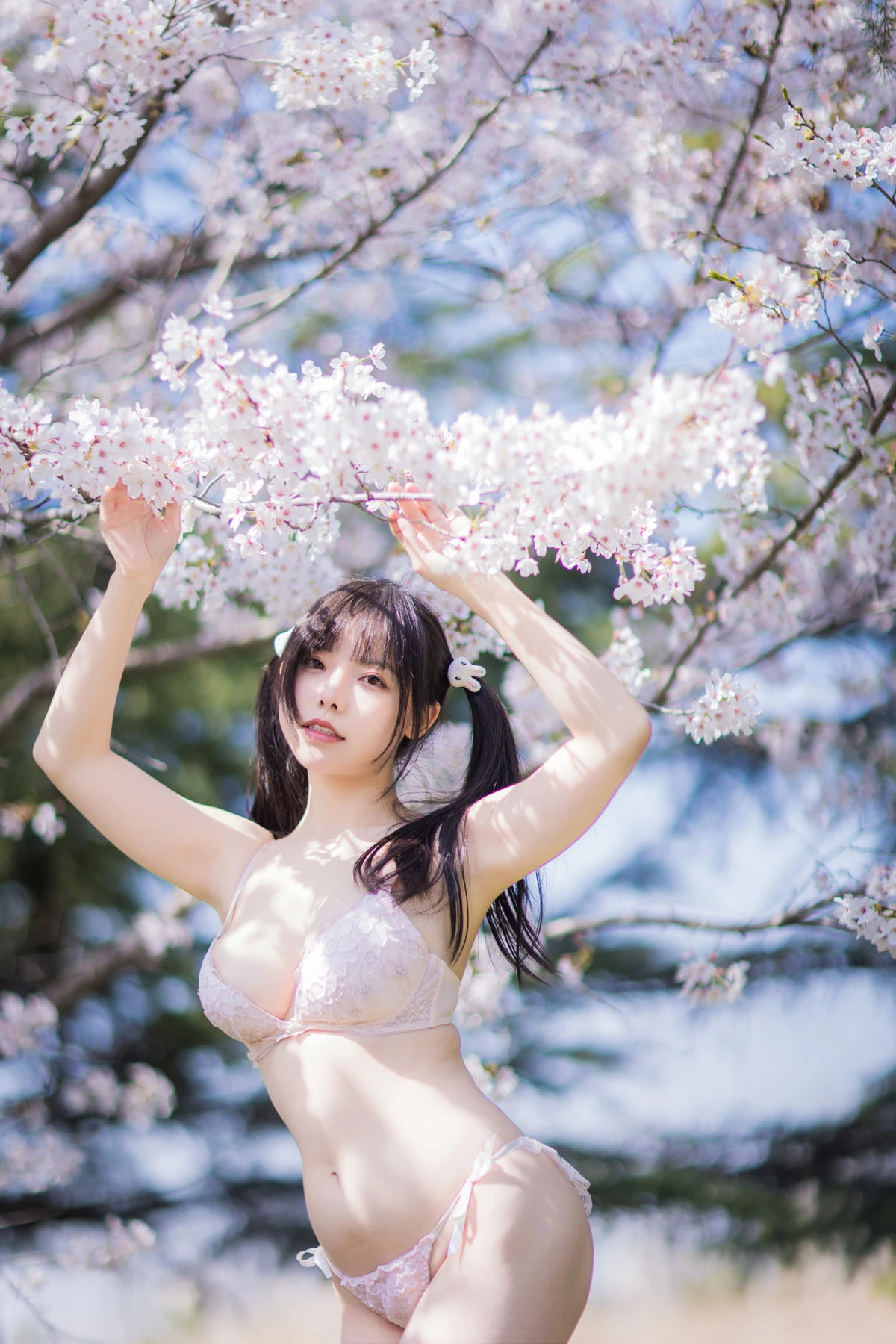 Xgyw.Org_Coser美女六味帝皇酱樱花JK主题户外脱性感JK制服露花色内衣秀丰满身材诱惑写真53P