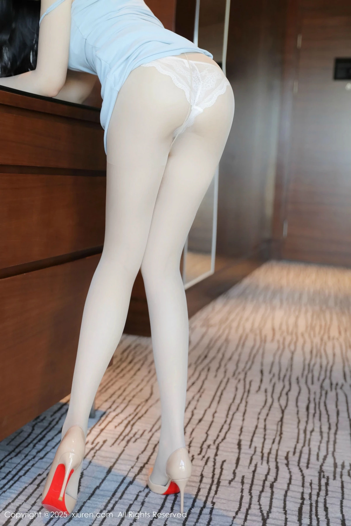 Xgyw.Org_XiuRen第9801期_模特希雅sia私房性感白色蕾丝内衣配超薄肉丝秀丰腴身材诱惑写真83P