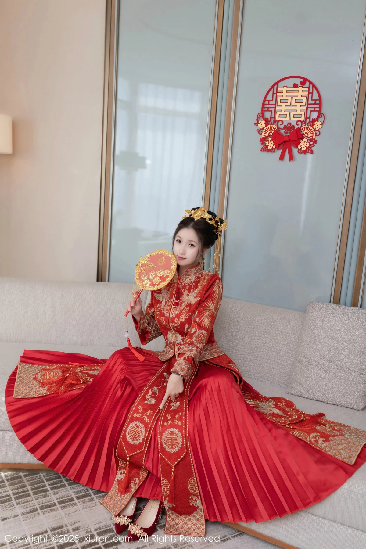 Xgyw.Org_XiuRen第9811期_模特杏子Yada性感新娘装红色情趣内衣配超薄肉丝秀美腿诱惑写真84P