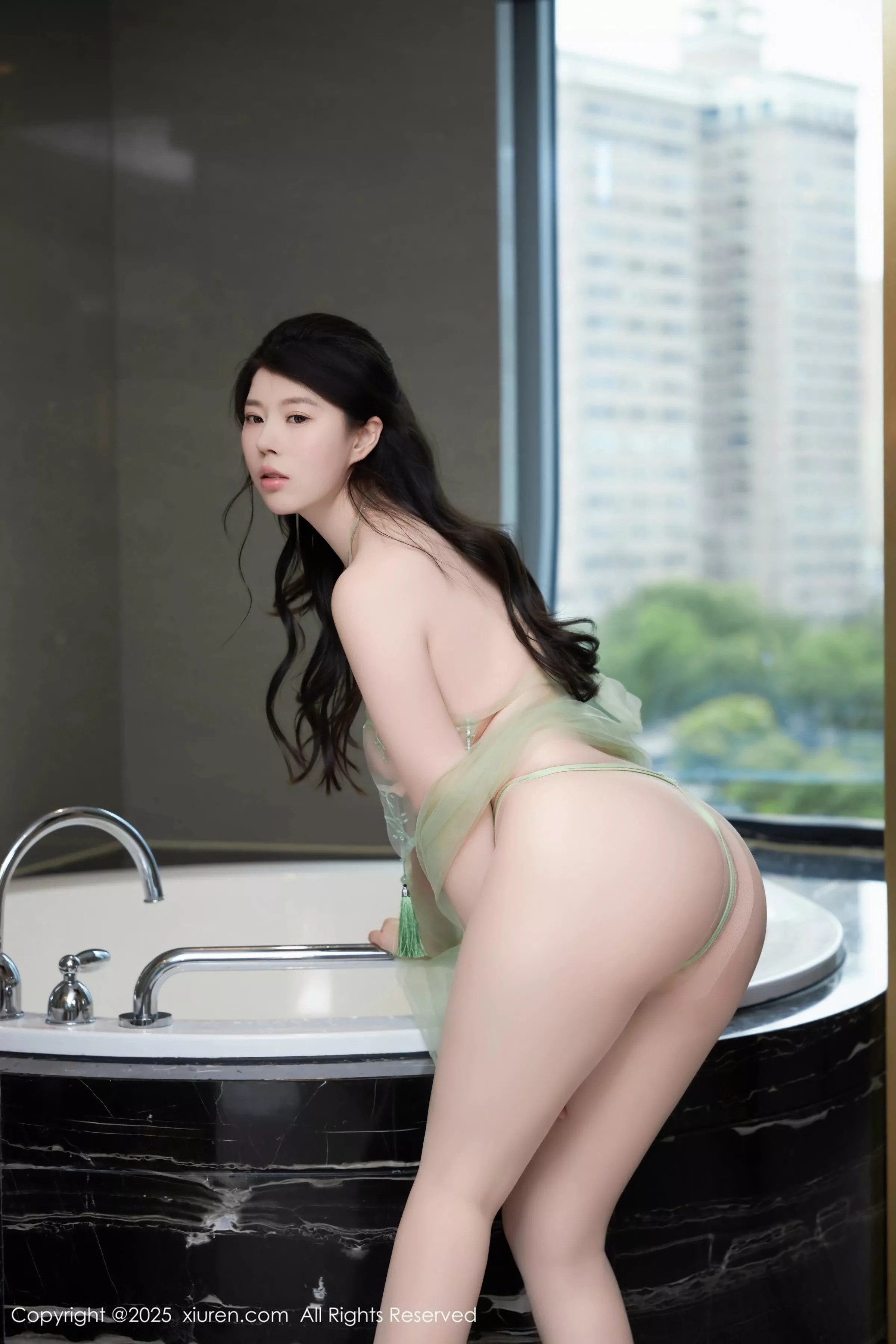 Xgyw.Org_XiuRen第10110期_模特白茹雪abby浴室场景性感情趣薄纱配肉丝袜秀丰腴身材诱惑写真78P