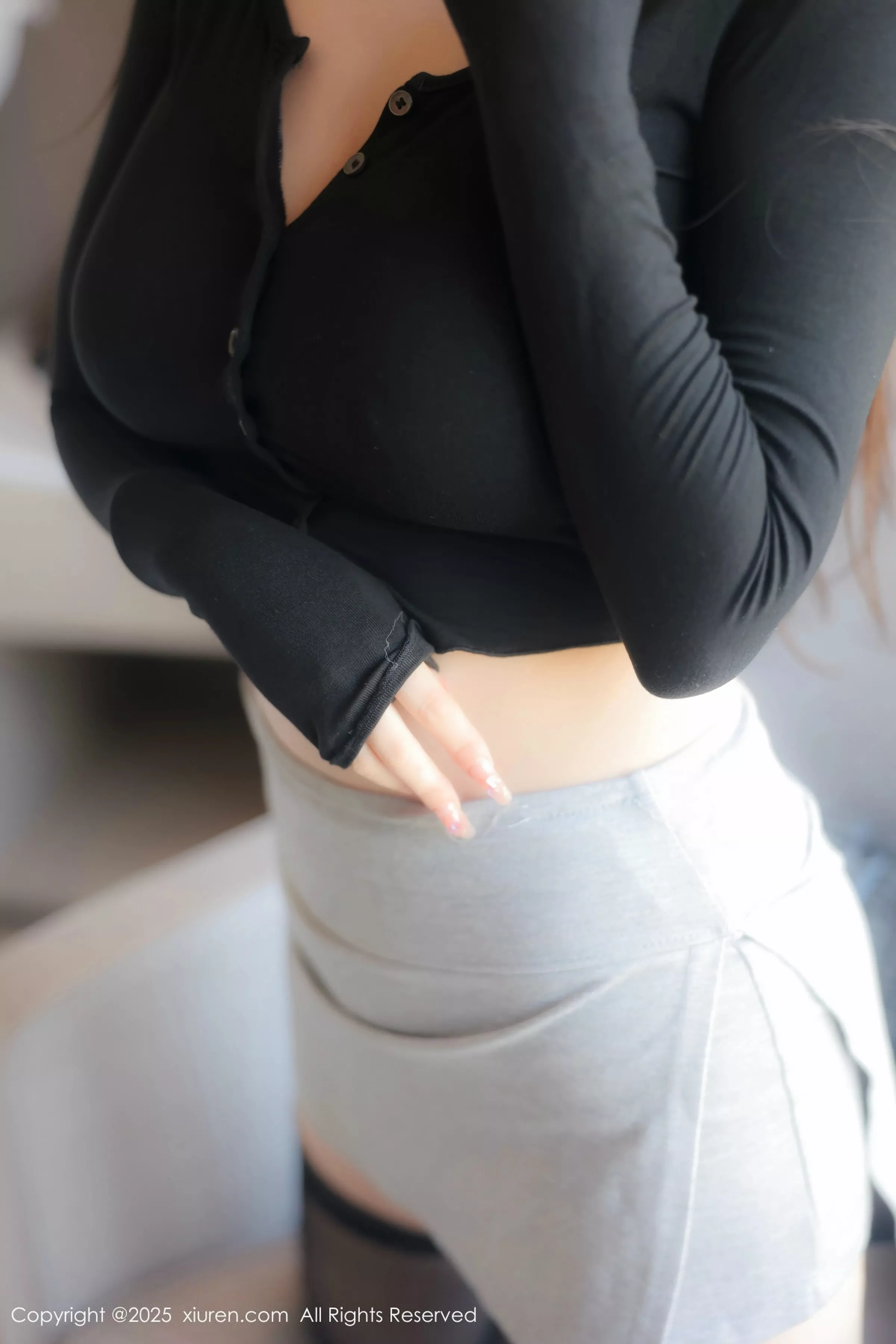 Xgyw.Org_XiuRen第10225期_新人模特小阿蓝性感白色抹胸内衣配黑丝袜秀丰腴身材诱惑写真81P