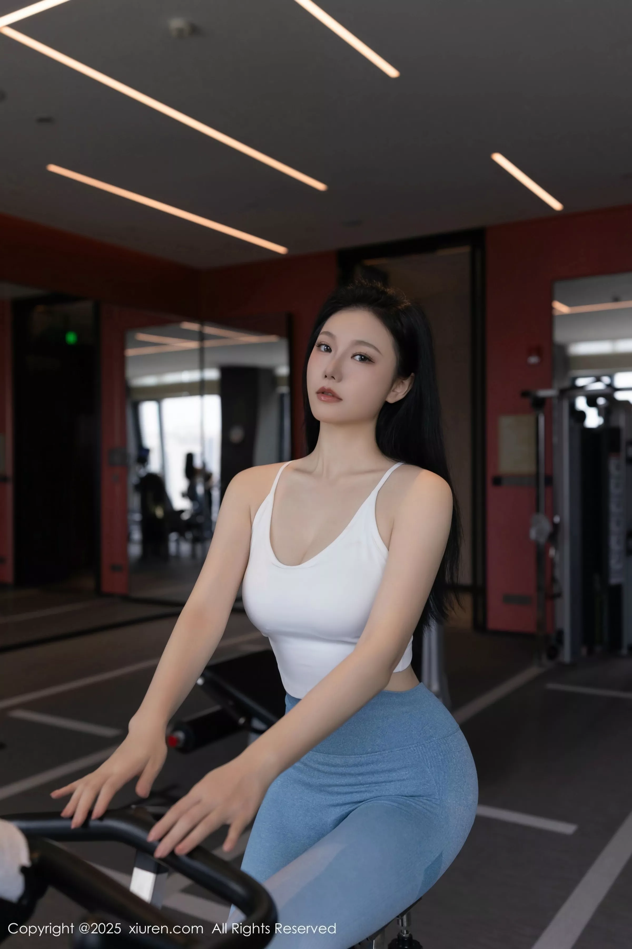 Xgyw.Org_XiuRen第10272期_模特安然anran健身房性感蓝白色运动服秀曼妙身姿完美诱惑写真80P