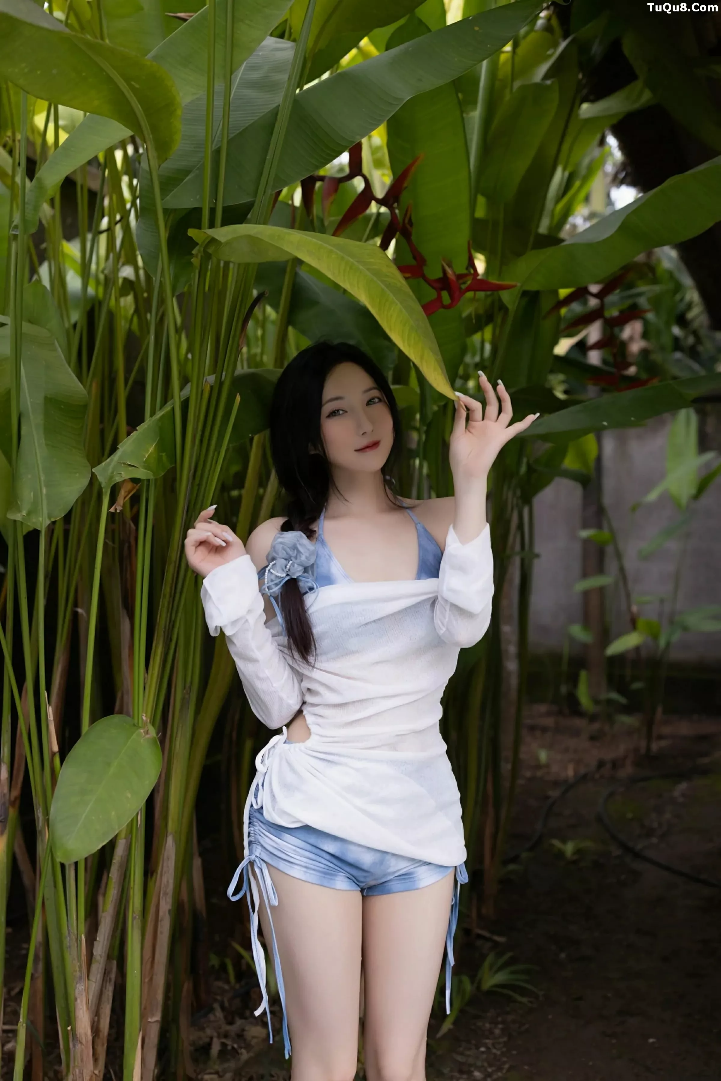 Xgyw.Org_XiuRen第10377期_模特鱼子酱Fish白色轻透服饰露蓝色比基尼秀曼妙身姿诱惑写真80P