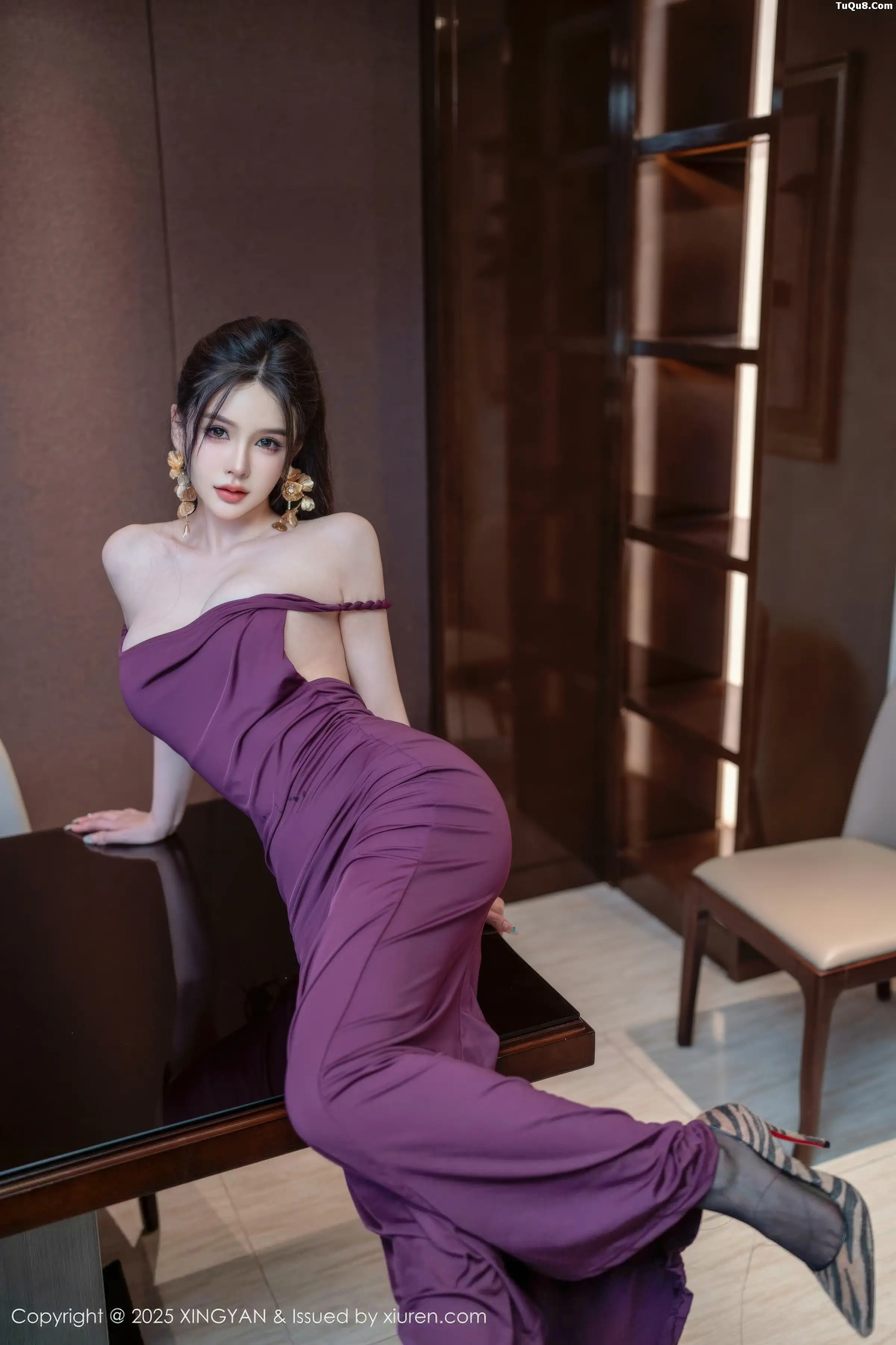 Xgyw.Org_[XINGYAN星颜社]VOL.436_女神李丽莎性感紫色连衣裙配黑丝吊袜秀完美身材撩人诱惑写真75P