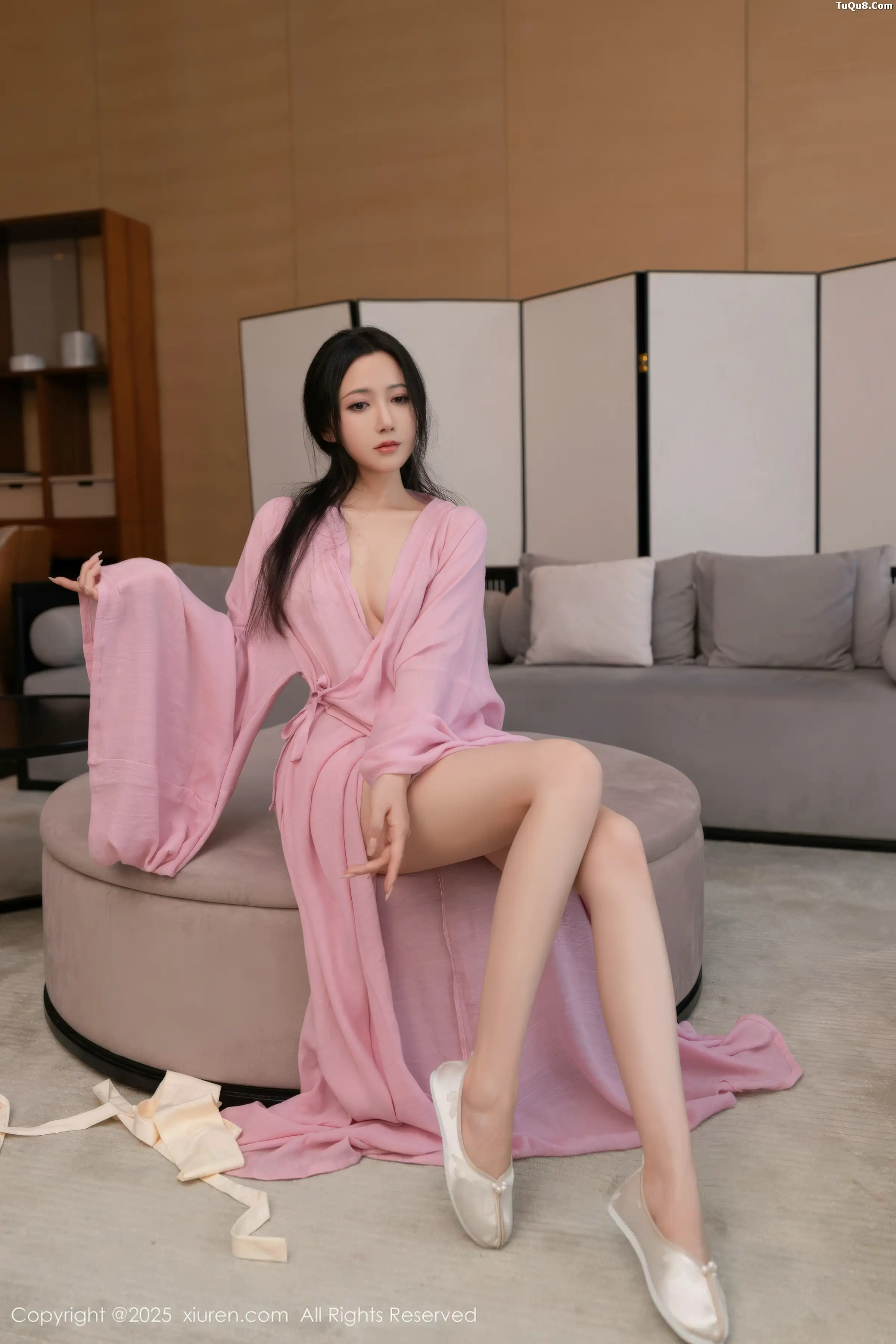 Xgyw.Org_[XiuRen秀人网]No.11049_模特鱼子酱Fish性感粉色月影纱配超薄肉丝秀曼妙身姿诱惑写真82P