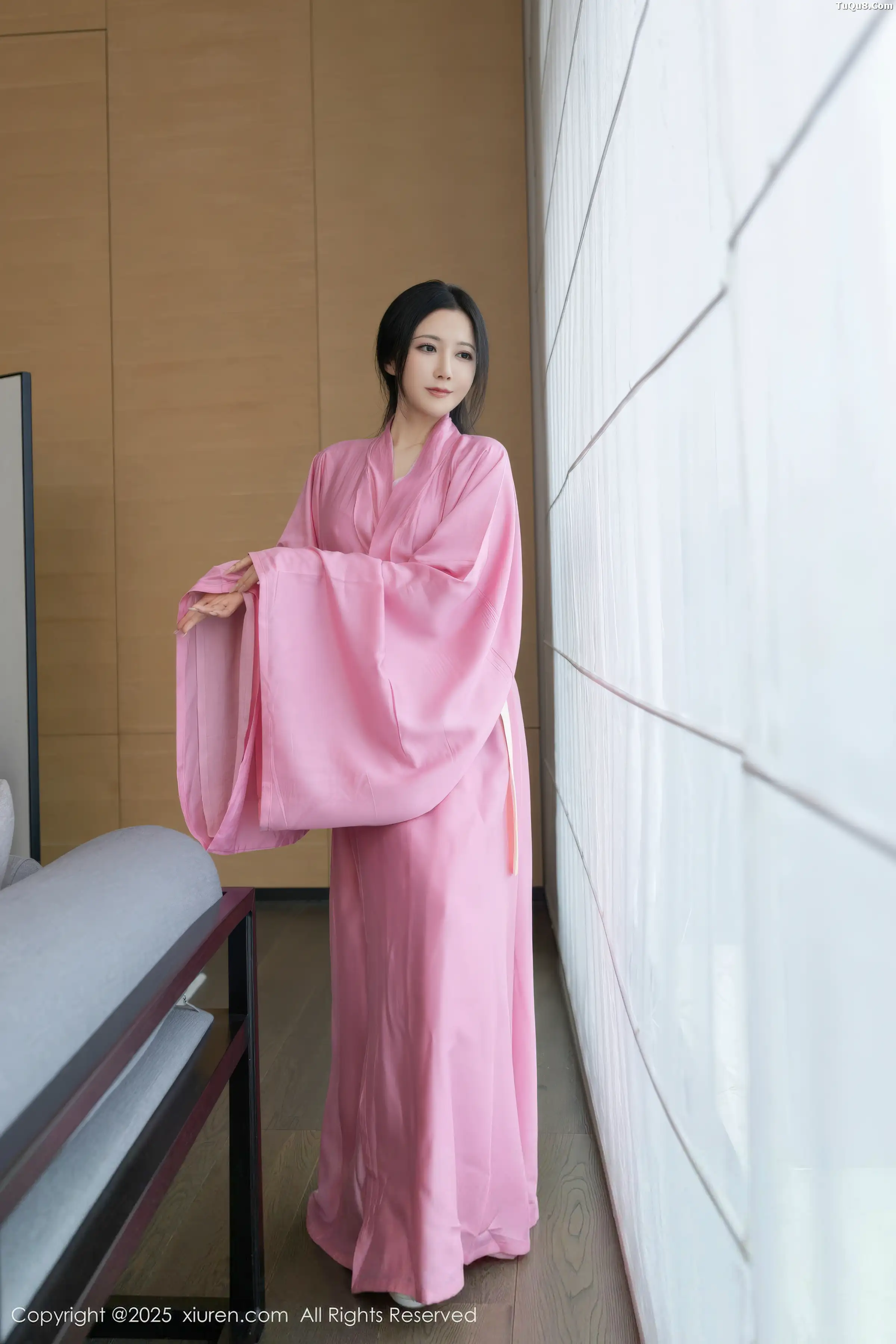 Xgyw.Org_[XiuRen秀人网]No.11049_模特鱼子酱Fish性感粉色月影纱配超薄肉丝秀曼妙身姿诱惑写真82P